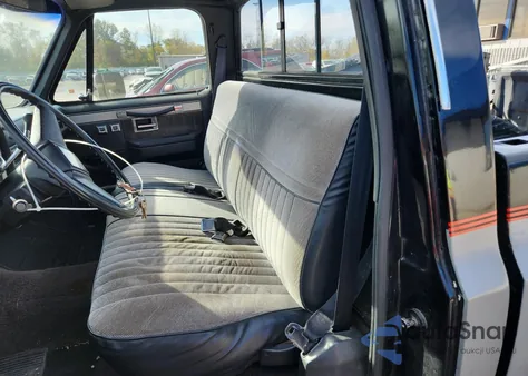 1984 GMC C1500 z USA, uszkodzony, nr VIN 2GTDC14H2E1513129